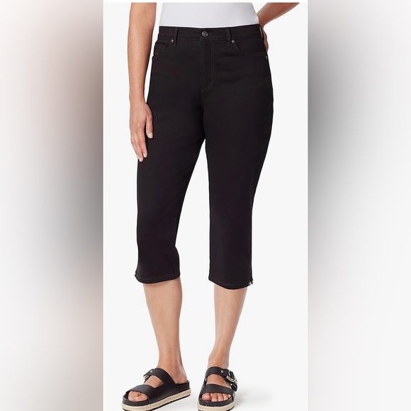 Gloria Vanderbilt Women's Amanda Capri Jeans - High Rise, 21" Inseam, Stretch Denim, Classic Fit - View #11